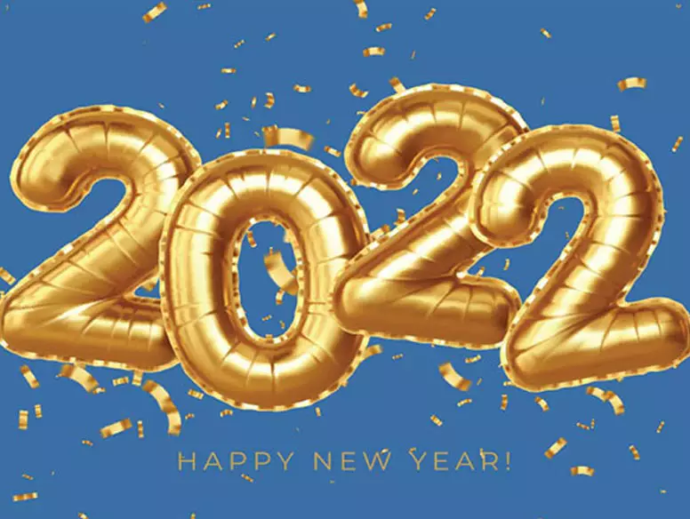 Gold balloons spelling out 2022